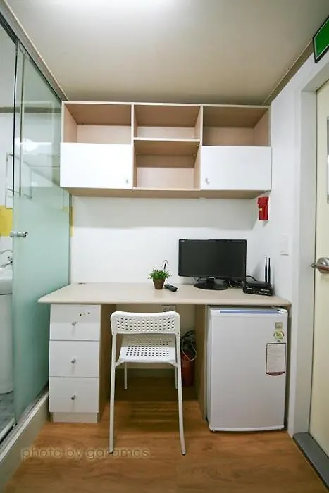 Rodem House Nonhyun Hostel Seoul